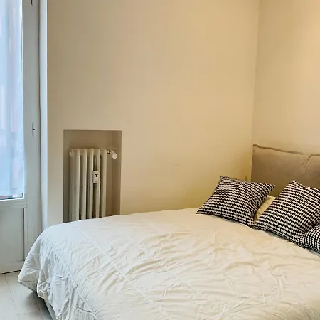 Apartman Comfortable In Via Stromboli Milánó
